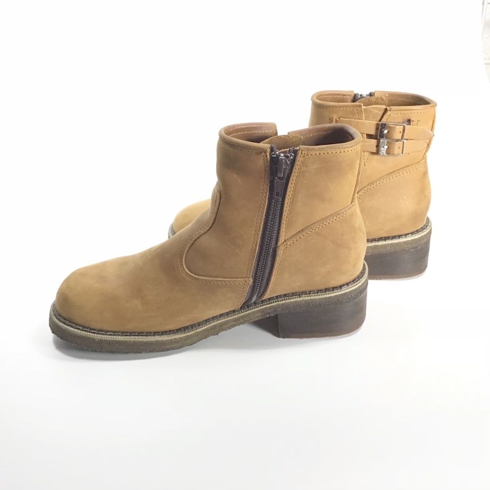Vintage Genuine Leather Boots - Picture 2 of 3